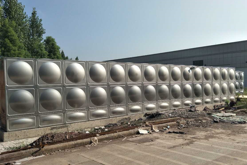 生活消防不锈钢焊接水箱安装